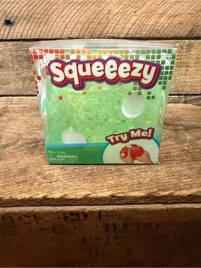 Squeeezy Green Dice Squishy Toy - NWT
